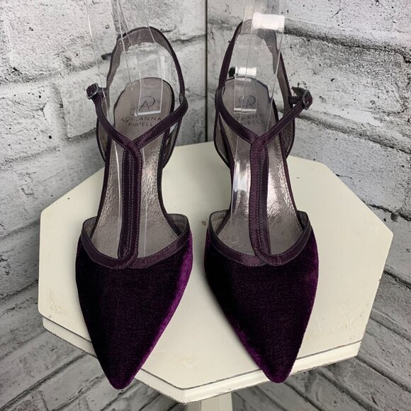 Adrianna Papell Purple Velvet Pointy Toe T-Strap Evening Pumps - Picture 4 of 11